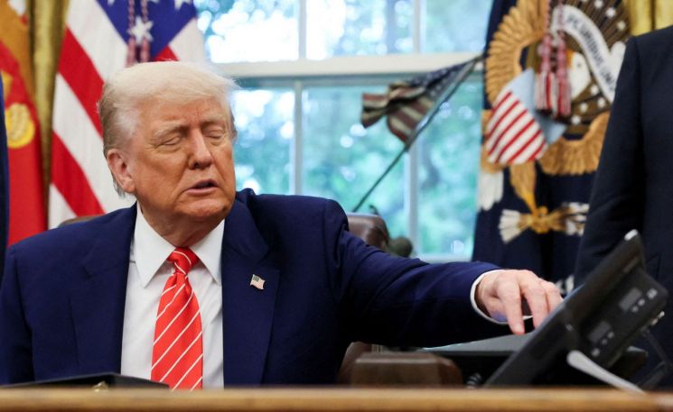 트럼프, '외국인 관광객 국립공원 입장료 인상' 행정명령 서명