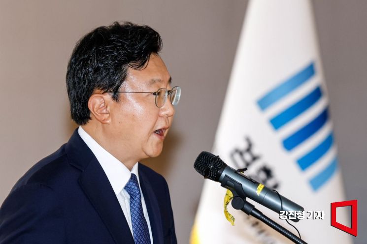 정진우 신임 서울중앙지검장이 지난 7월4일 서울 서초구 서울중앙지검에서 열린 취임식에 참석해 취임사를 밝히고 있다. 강진형 기자