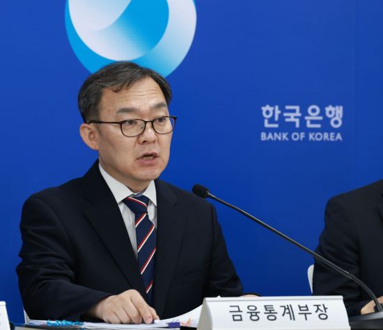 송재창 금융통계부장이 4일 오전 서울 중구 한국은행에서 개최된 '2025년 5월 국제수지(잠정) 기자설명회'에서 발언하고 있다. 한은 제공.