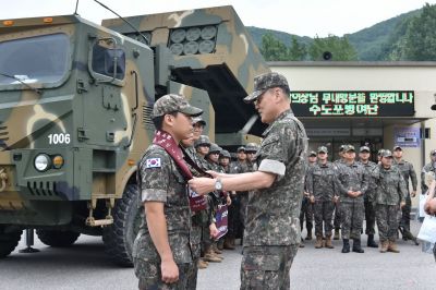 합참의장, 수도포병여단 천무부대 화력대비태세 점검