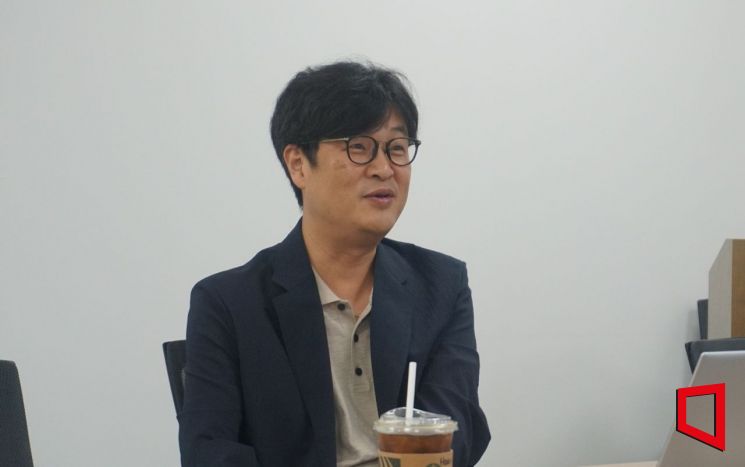 지난 3일 충북 청주 한국전자기술연구원 충북특화단지 배터리산업지원센터에서 진행된 송준호 배터리산업지원센터장과의 인터뷰. 한국전자기술연구원