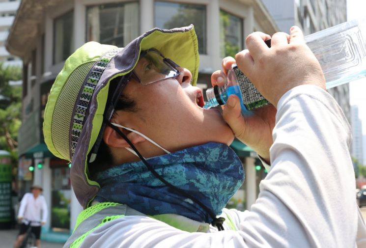 [내일 날씨] 광주·전남 무더위 지속…일부 내륙 소나기