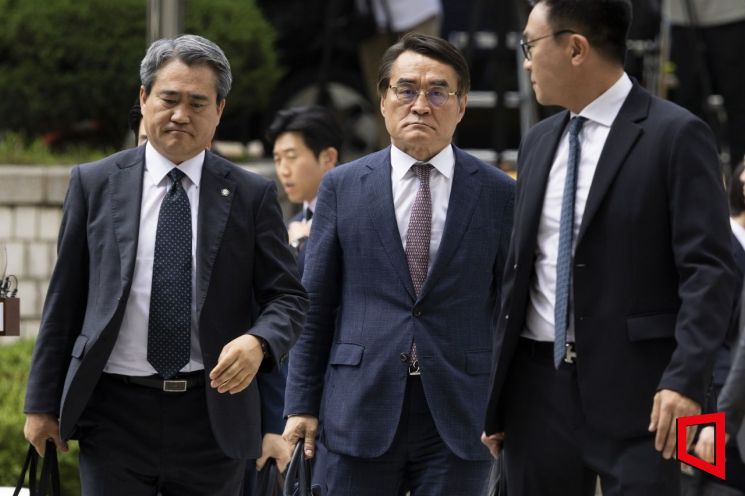 나경원 "특검, 尹 인권 도륙…李 정부에 충성심 보이려고?"