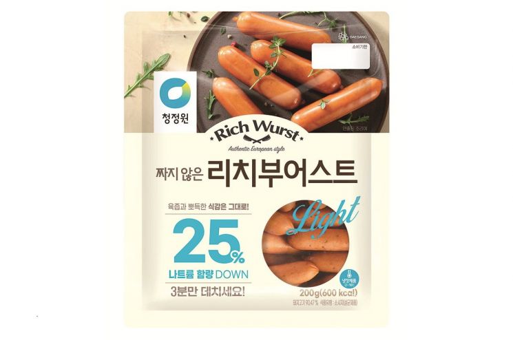 나트륨 함량 25% 줄였다…대상 청정원, '짜지 않은 리치부어스트' 출시