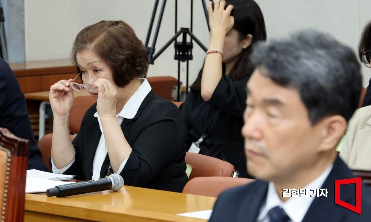 [포토] 증인 출석한 손효숙 리박스쿨 대표