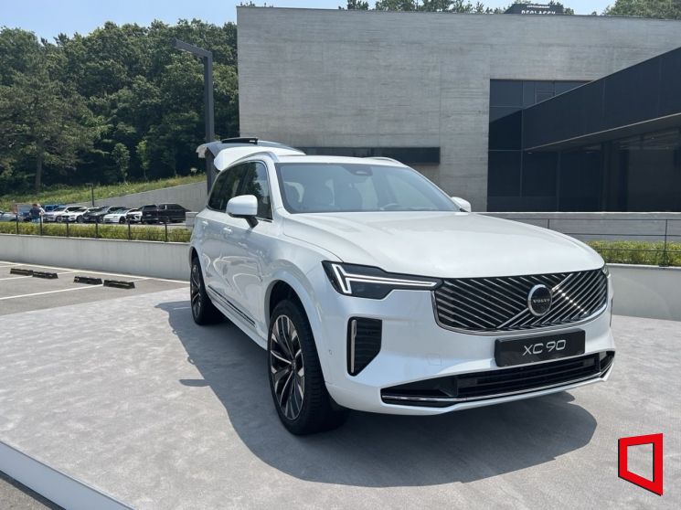 볼보 '더 뉴 볼보 XC90'. 사진=오현길 기자