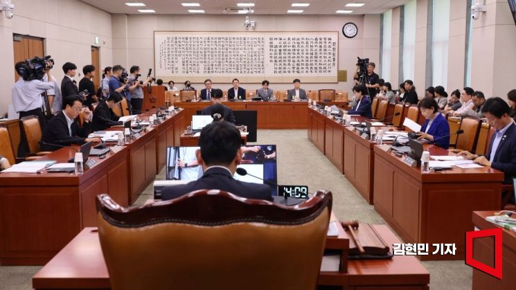 [포토] 법사위 법안심사소위, 상법 개정안 공청회