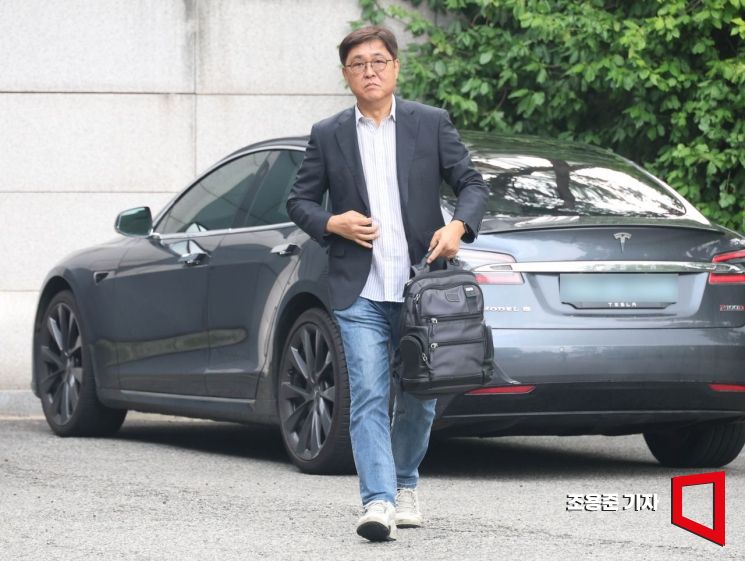 [포토] 첫 출근하는 최휘영 문체부 장관 후보자