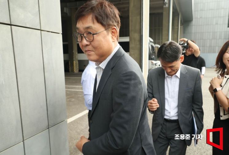 [포토] 첫 출근하는 최휘영 문체부 장관 후보자