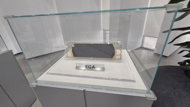현대차 중국 수소연료전지시스템 생산 법인 'HTWO 광저우'에서 생산 중인 수소연료전지 셀 'EGA'. 우수연 기자
