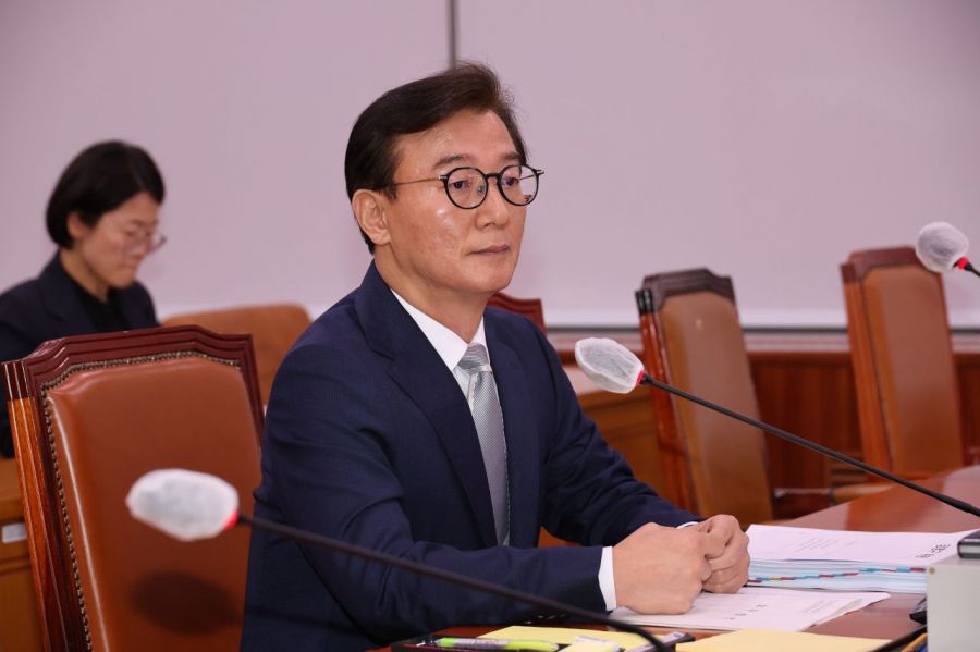 전재수 해양수산부 장관 후보자가 14일 서울 여의도 국회 농림축산식품해양수산위원회 전체회의에서 열린 인사청문회에 참석해 있다. 연합뉴스