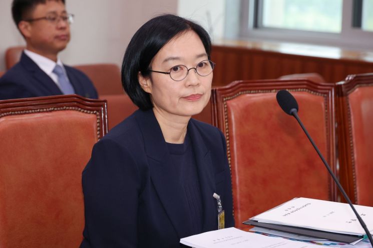 한성숙 "민간 경험 살려 중기·소상공인 성장 뒷받침"