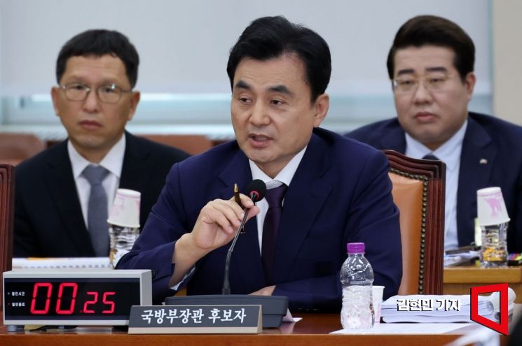 [포토] 안규백 "육해공군 참모총장 인사청문회 도입 검토 필요"