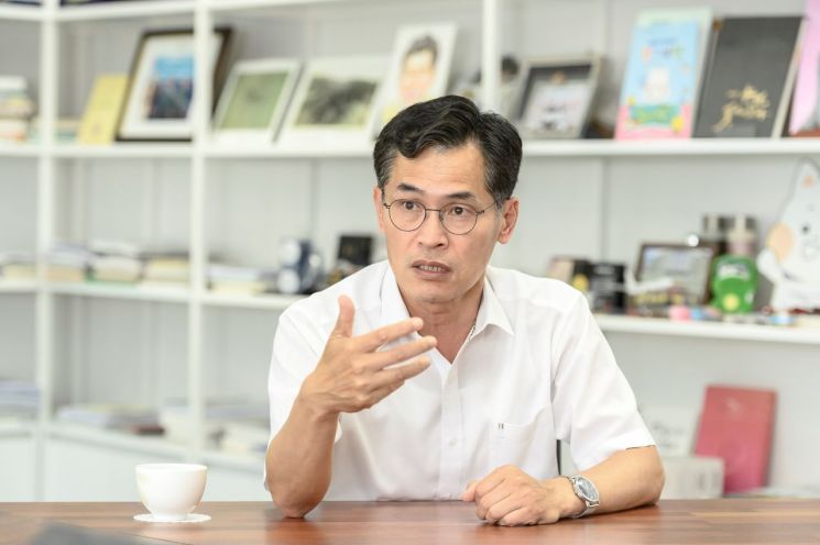 ICAO 국제기준 개정안에 대해 반대 입장을 피력하고 있는 이기재 양천구청장. 양천구 제공.