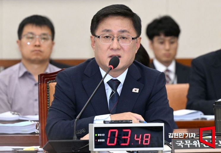 김성환 환경부 장관 후보자가 15일 국회 환경노동위원회에서 열린 인사청문회에서 위원 질의에 답하고 있다. 2025.7.15 김현민 기자