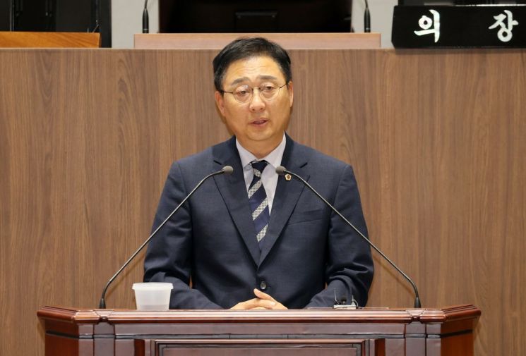 김선태 충남도의원이 5분 자유발언을 하고 있다.