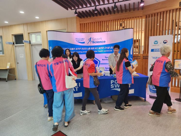 "폭염 속 농업인 지켜라"…농촌진흥청, 온열질환 예방 총력 대응