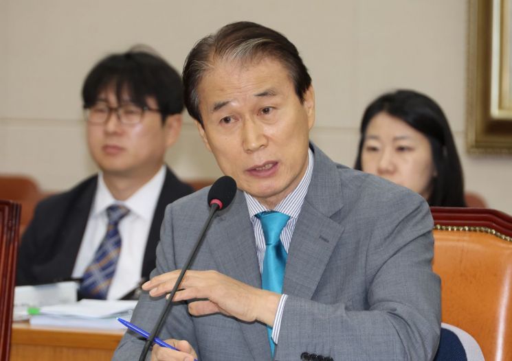 보훈장관 "이한열·박종철도 아직 유공자 아냐…민주유공자법 추진"
