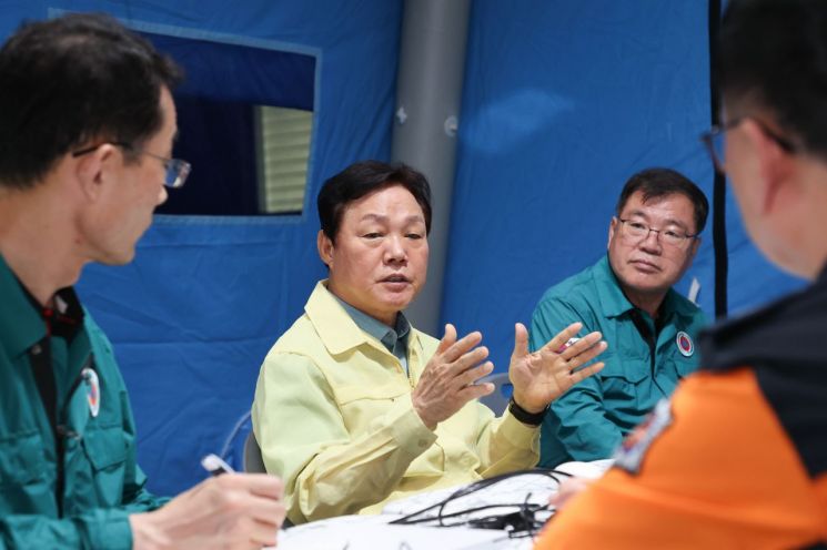 박완수 경남지사 긴급담화 "고인 명복 빌며 실종자 수색·피해 복구 최선"