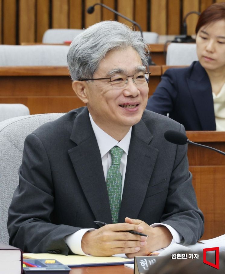 [신년사]김상환 헌재소장 “헌법재판 공정·독립…국민 믿음에 부응하겠다”