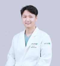 최상홍 외과 전문의.