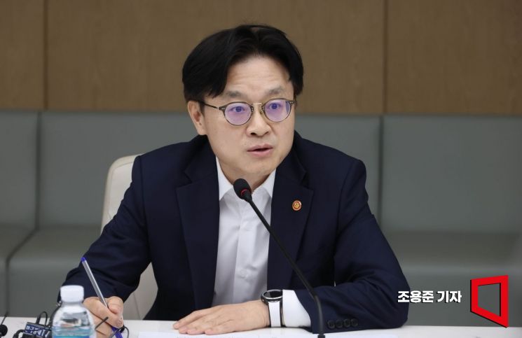 김정관 산업통상자원부 장관.(자료사진)