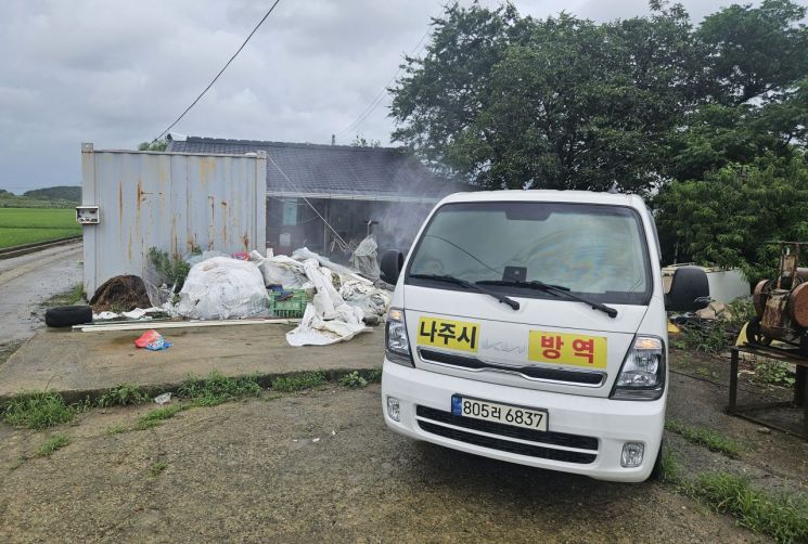 집중호우 뒷끝…수인성감염병 확산 '빨간불'