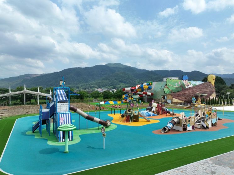 곡성군, 섬진강기차마을 물놀이장 25일 '임시 개장'