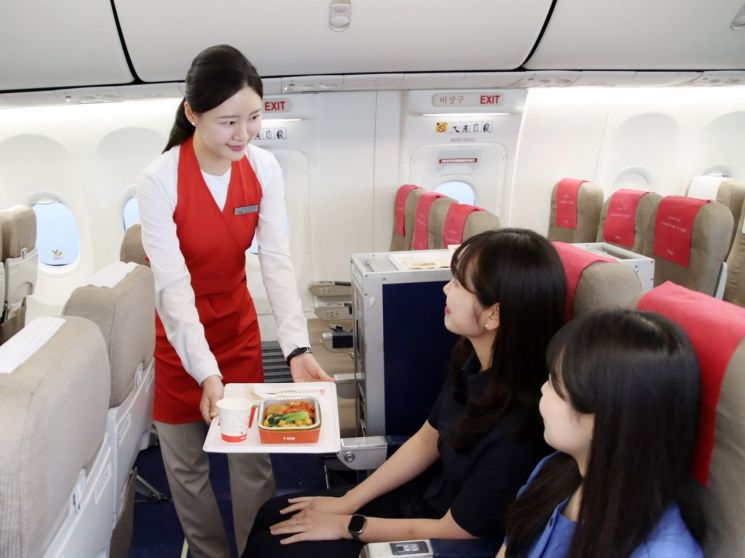 티웨이항공, 비건승객 위한 '순수채식 기내식' 출시