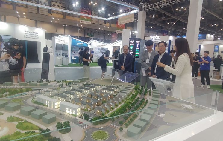 부산도시공사, ‘월드 스마트시티 엑스포’ 참가… 미래 도시기술 트렌드 점검