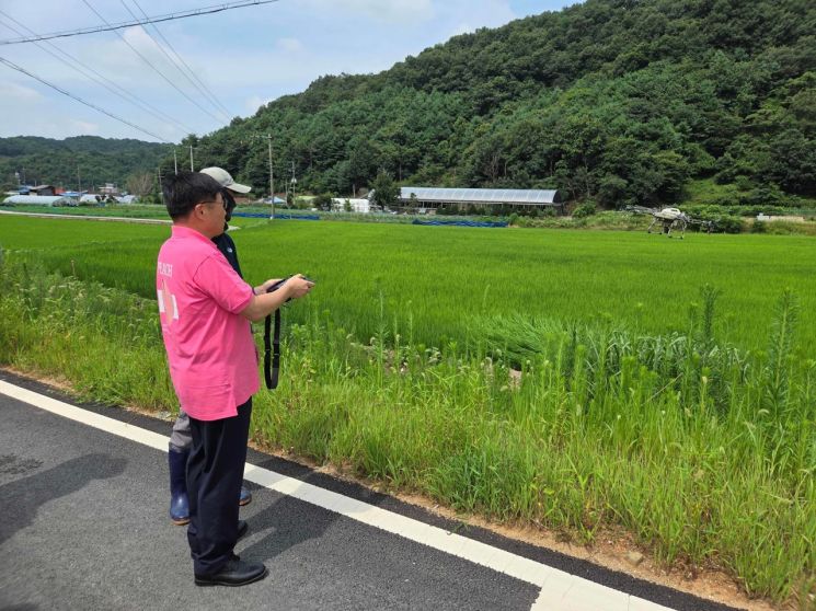 세종시 청년농업인 영농지원단, "농업에 드론 띄운다"