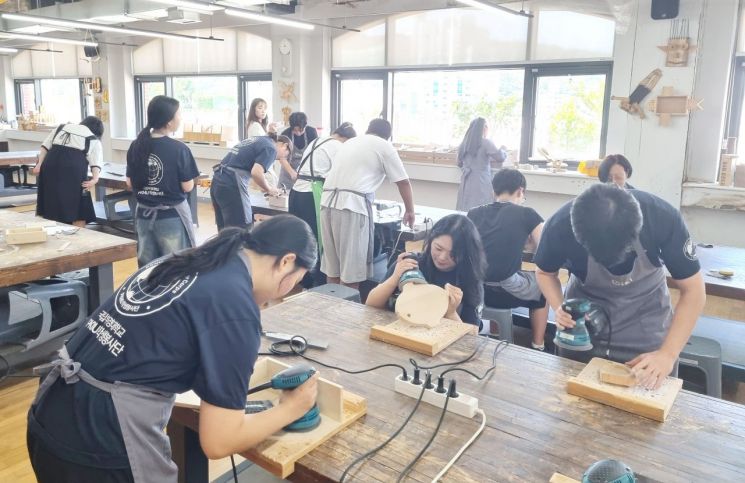 국립부경대, 보호·취약 청소년 대상 ‘꿈·끼 개발 프로그램’ 진행