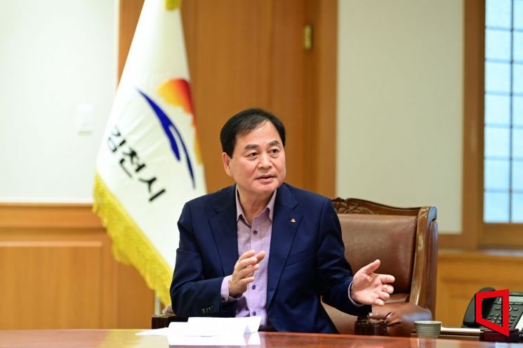 배낙호 김천시장 아시아경제 본지 기자 인터뷰 “현장 중심 행정으로 김천의 미래를 열다”
