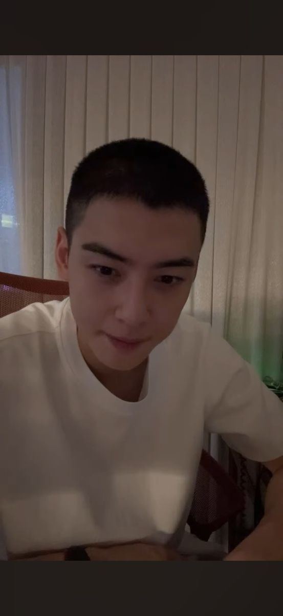 "건강히 잘 다녀오겠다" 차은우 오늘 현역 입대