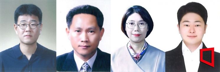 사진왼쪽부터 최우수상 김수동 팀장, 우수상 행복민원과 김기호, 안전총괄과 이용희 팀장, 산림자원과 김대원 주무관