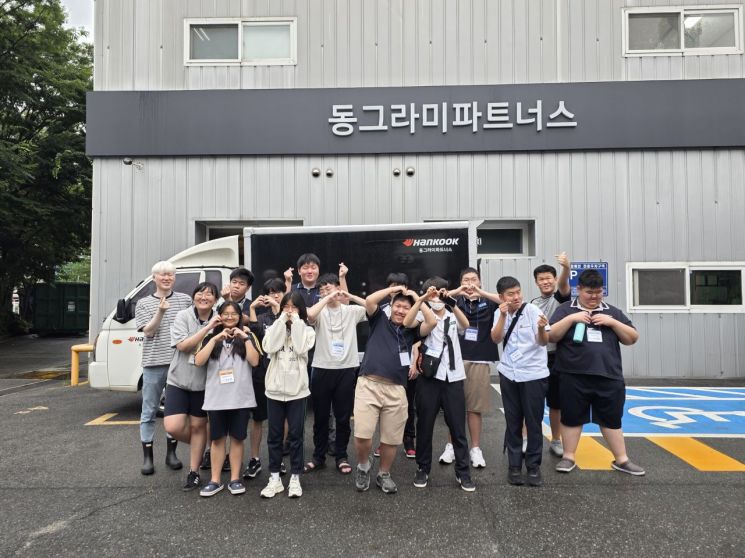 적성 분야 찾는 진로캠프·직업챌린지 취업캠프 진행