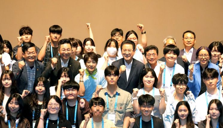 전남 학생들 배우 최수종과 함께 연기 꿈 키운다