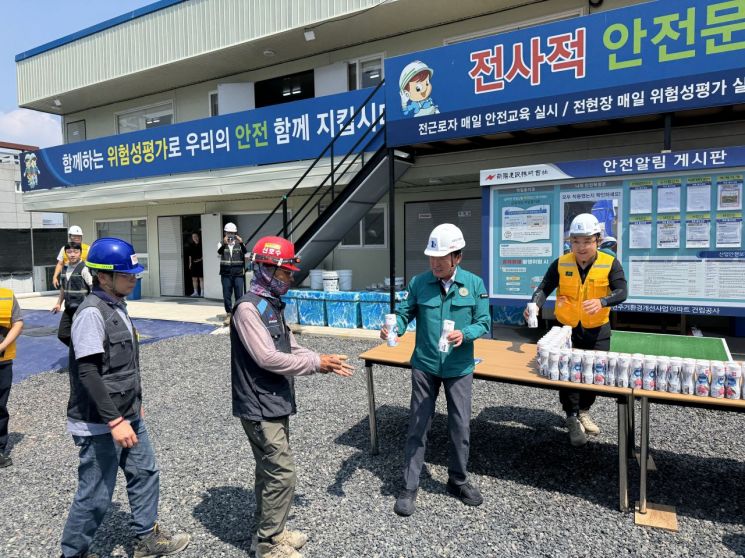  정명섭 대구도시개발공사 사장 "폭염속 일하는 근로자 건강·안전 최우선 지원"