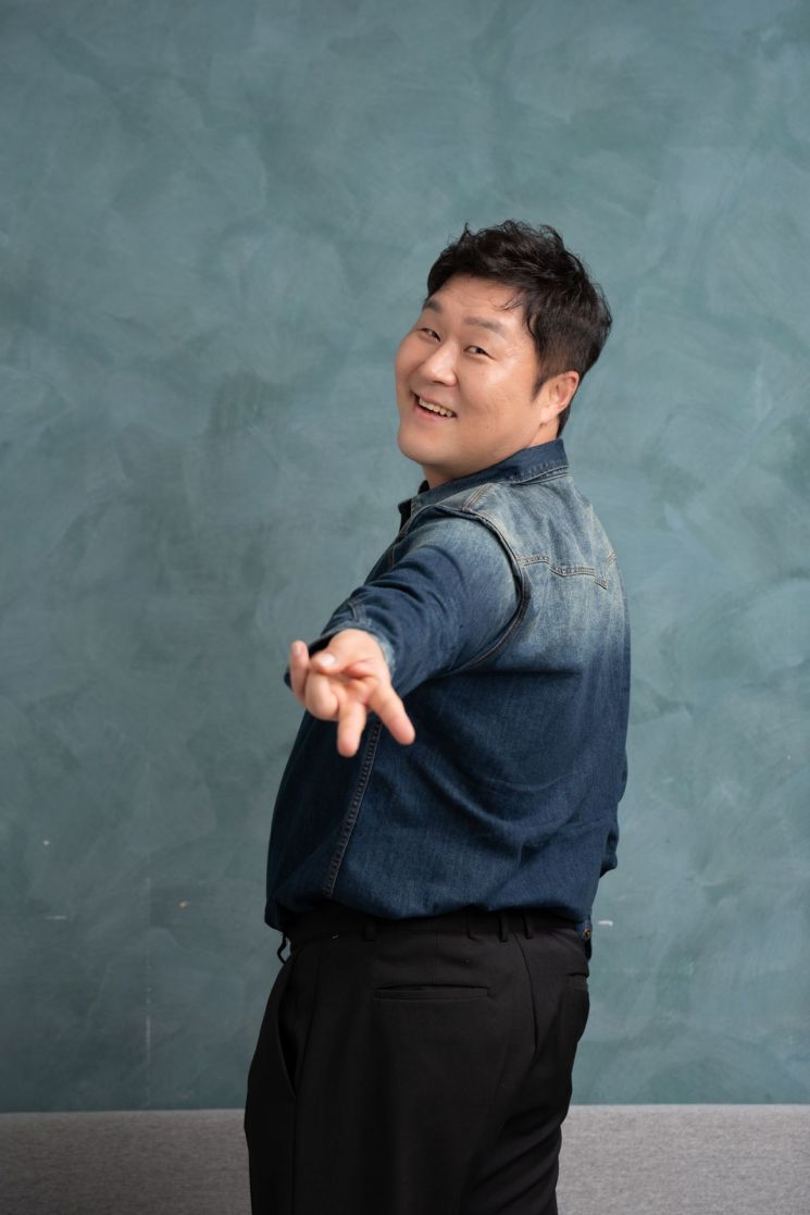 [인터뷰]'유림핑' 윤경호 "혼신의 애드리브, 웃기고 싶었어요"