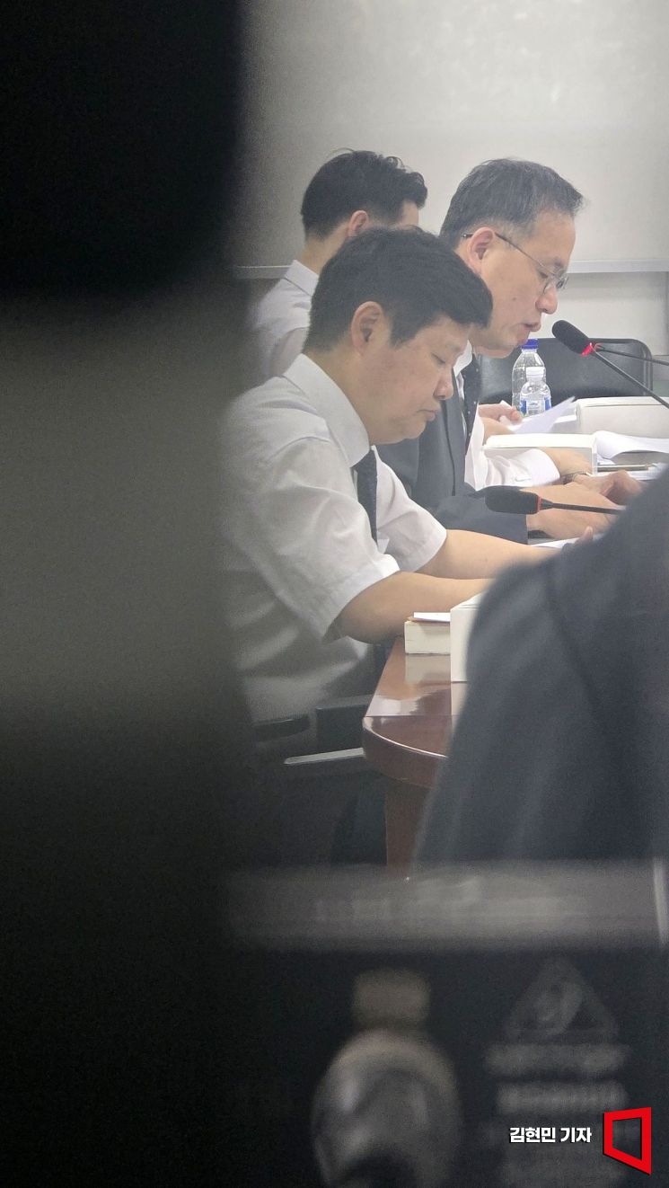 이형일 기획재정부 1차관이 29일 국회 의원회관에서 열린 세제개편안 관련 당정간담회에 참석해 발언하고 있다. 2025.7.29 김현민 기자