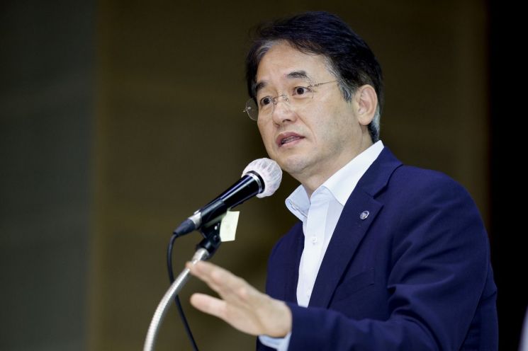 이동환 시장 "일하는 어르신이 도시의 힘…100세 시대 맞춤 일자리 구축"