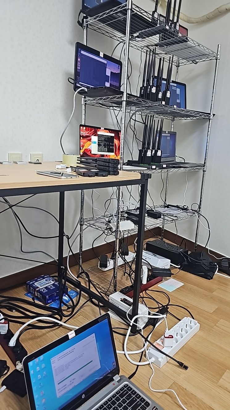 "010으로 속였다"…보이스피싱 중계기 전국 설치한 조직 검거, 피해액 78억