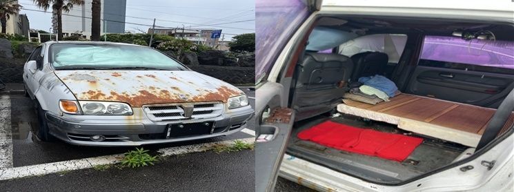 A씨가 10년간 거주해 온 승용차. 제주시,연합뉴스
