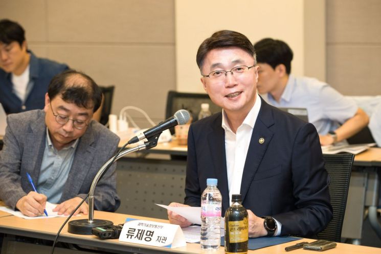 "지금은 피지컬 AI 골든타임…통합 데이터 플랫폼 구축해야"(종합)