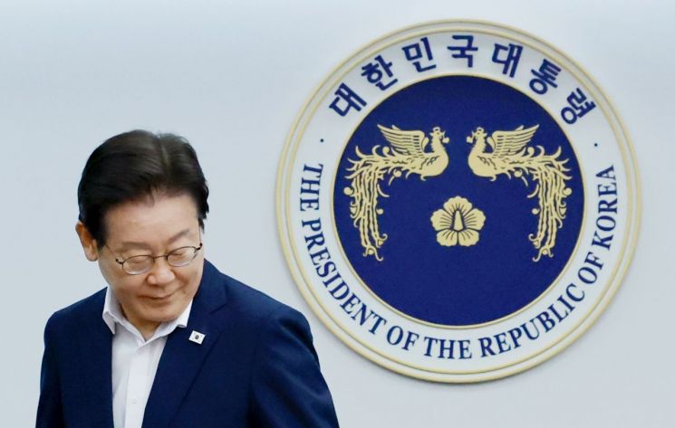 이 대통령, 트럼프 만난다…대미투자펀드 구체화해 발표