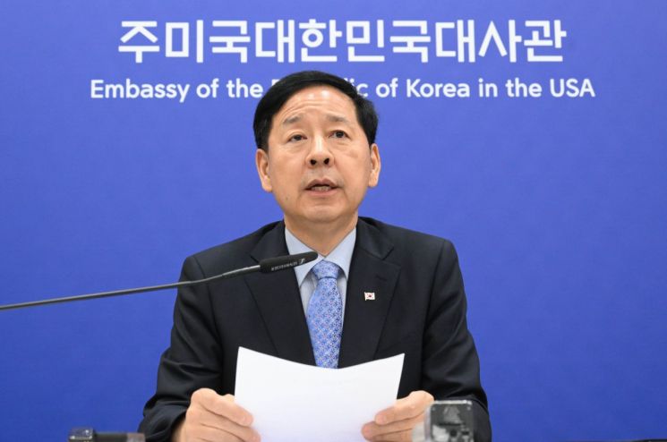 구윤철 경제부총리 겸 기획재정부 장관이 30일(현지시간) 미국 워싱턴D.C. 주미한국대사관에서 열린 '한-미 통상협의 결과브리핑'에서 발언하고 있다. 연합뉴스