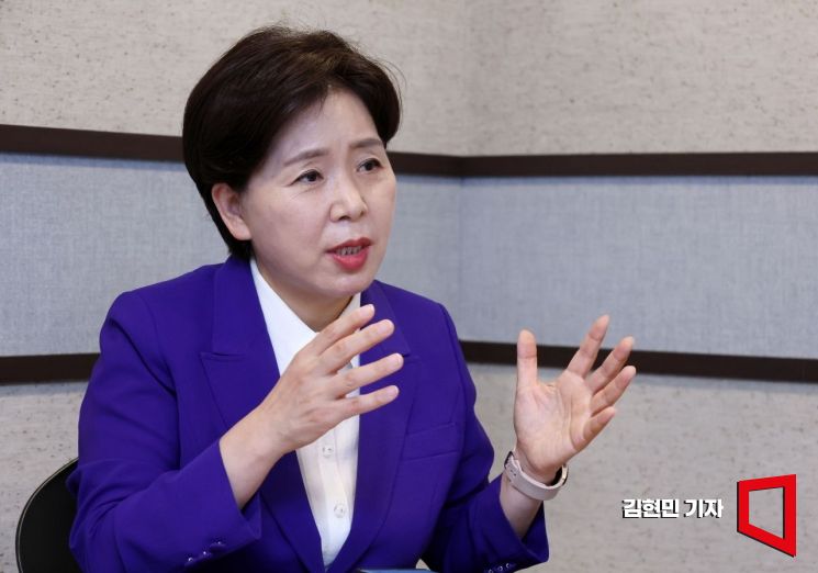 국민의힘 최고위원 출마를 선언한 양향자 전 의원이 31일 서울 여의도 사무실에서 아시아경제와 인터뷰를 하고 있다. 2025.7.31 김현민 기자