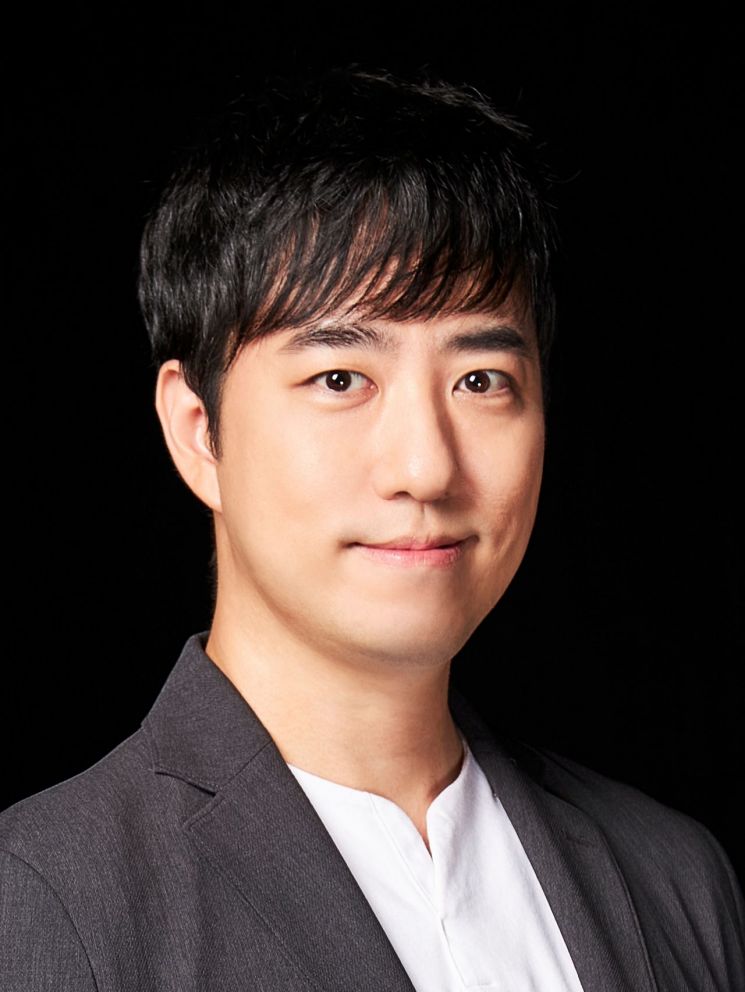  과학커뮤니케이터 '궤도', DGIST 기초학부 특임교수 임용…"경계를 넘는 것, 이시대 필요한 태도"  