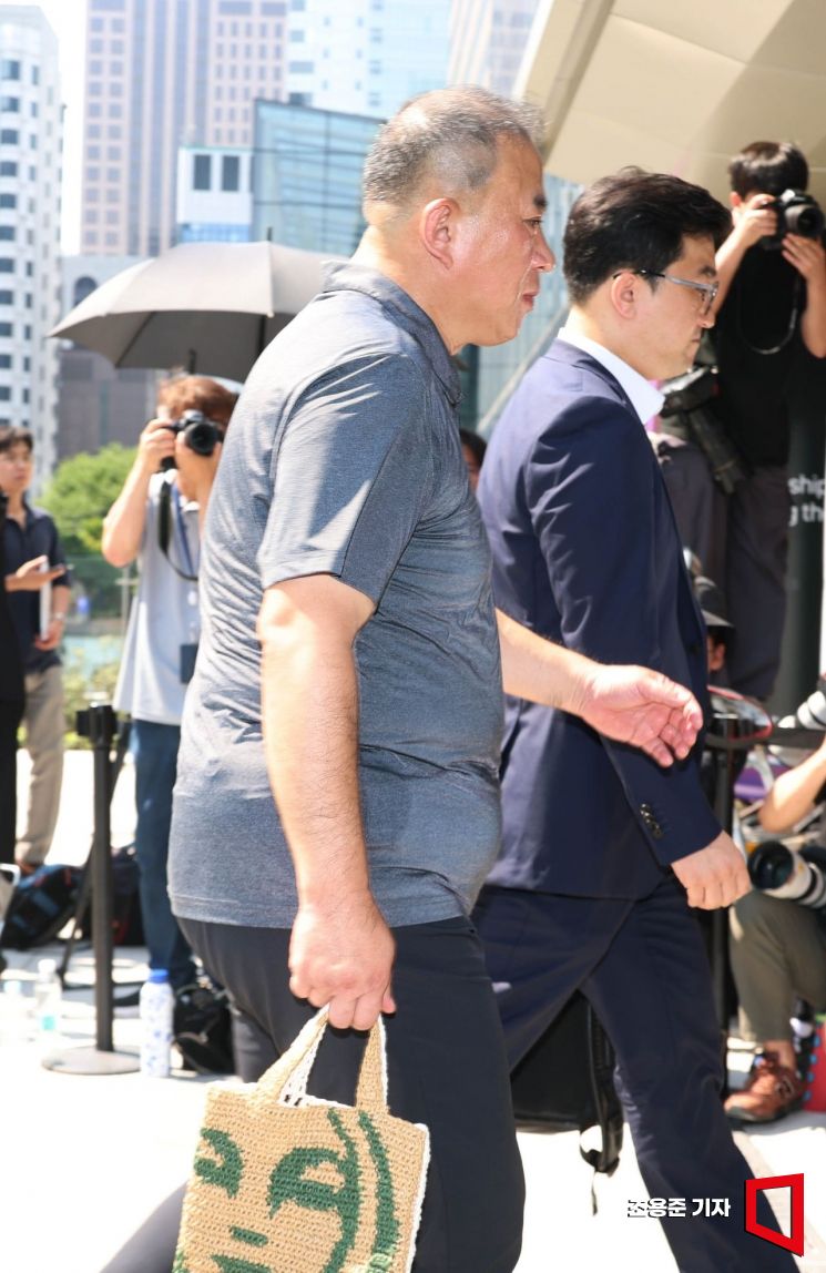 [포토] 김건희 특검 출석하는 명태균씨