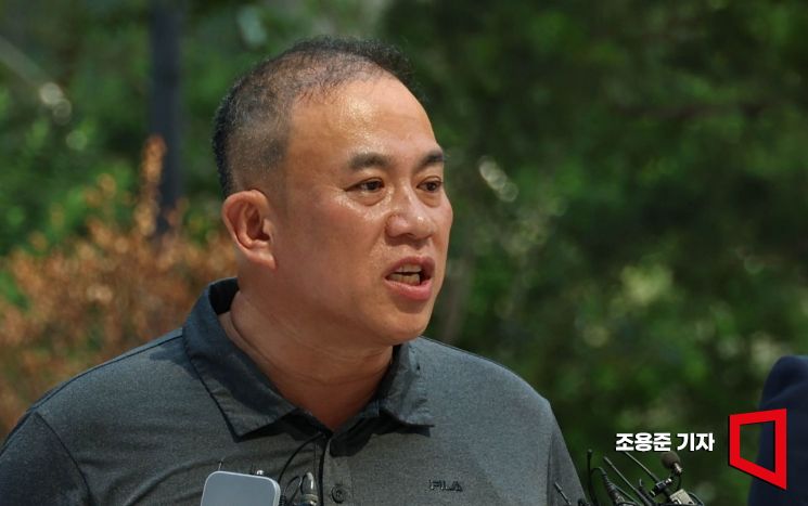 [포토] 명태균씨 이틀째 특검 출석